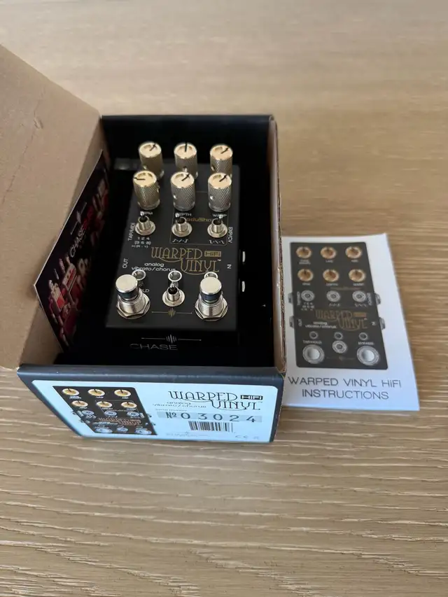 Chase Bliss Warped Vinyl Hifi Chorus/Vibrato in Amps & Pedals in City of Toronto - Image 7