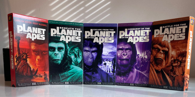 Planet of the Apes VHS Box set in CDs, DVDs & Blu-ray in Guelph - Image 4