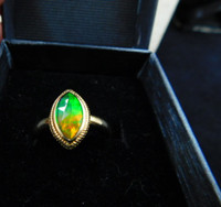 9.25 ELONGATED MARQUISE RING, KORITE AMMOLITE GREEN PINK CRYSTAL