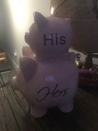 Ceramic piggy bank 