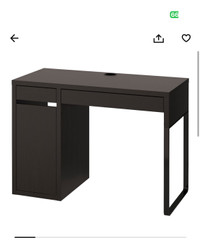 URGENT   Moving Sale IKEA Desk( micke) and chair Renberget 