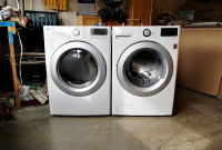LG washer and electric dryer stackable set 3 yrs old $895