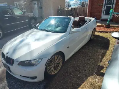 2007 BMW 328i HARD TOP CONVERTIBLE in clean working condition. Beautiful car inside & out. Alpine Wh...
