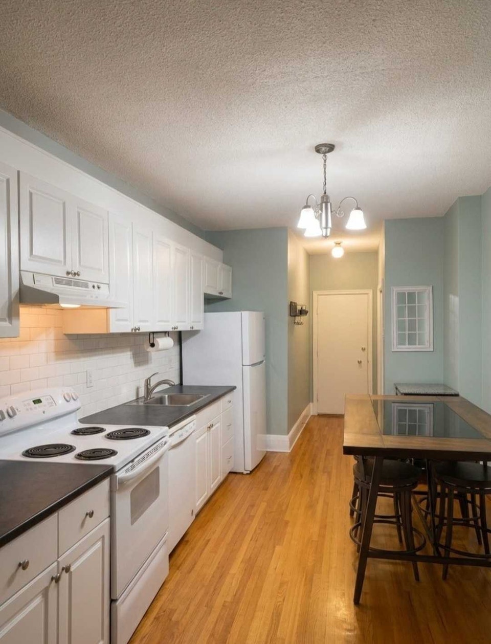 2 Beds 1 Bath - Apartment 2
