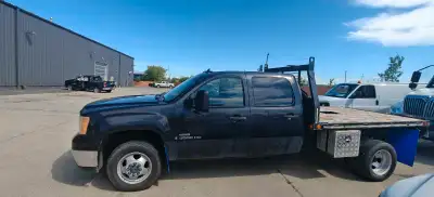 FOR SALE – 2009 GMC 3500HD DURAMAX Edmonton – Northside $31,000 – Priced to Sell Fast! 237,000 km Du...