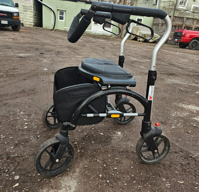 Evolution Expresso Walker  in Health & Special Needs in Peterborough - Image 2