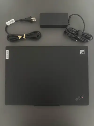 OPENED BOX - LENOVO ThinkPad T14 Gen 5, View more