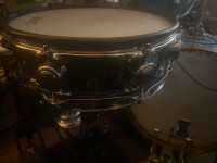 Hart  Proffesional Electracoustic Snare 