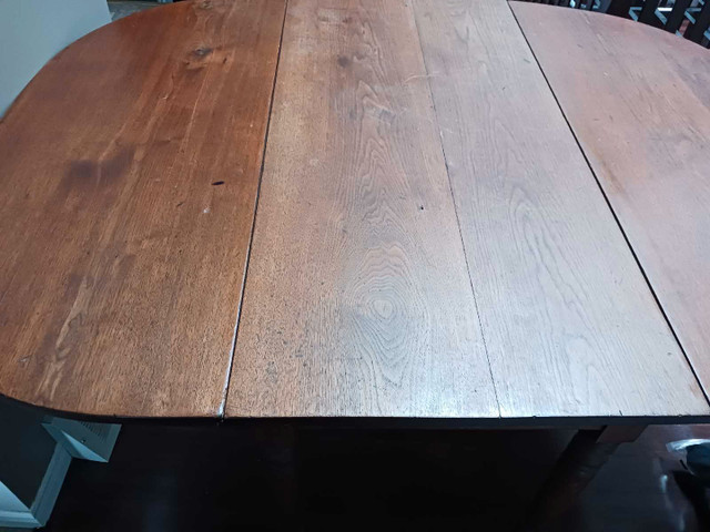 Drop Leaf Table in Dining Tables & Sets in Kitchener / Waterloo - Image 3