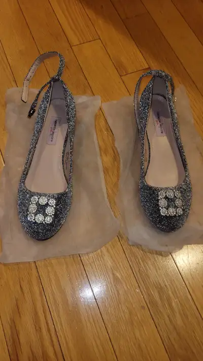 Girls shoes, View more