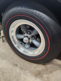 Wanted redline tires 
