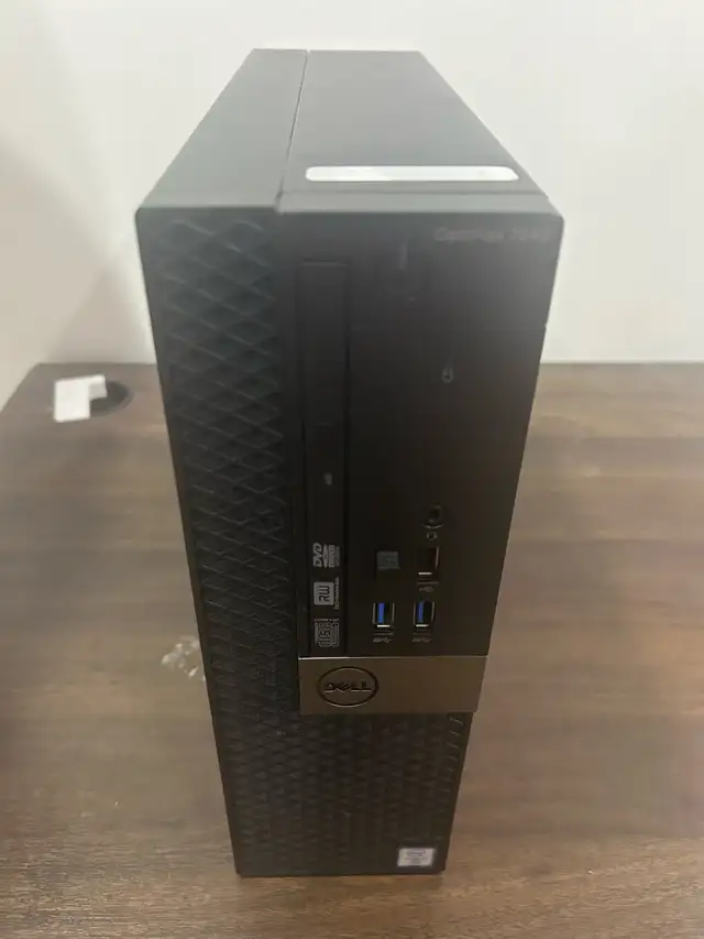 Dell Optiplex 7040 PC in Desktop Computers in City of Toronto - Image 2