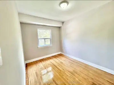 Available September 1st or the middle of August — private room available in a newly renovated 2-bedr...