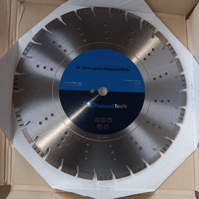 Diamond Saw Blade 18 inch  NEW in Power Tools in St. Catharines