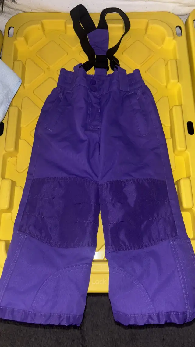 Mountain Warehouse Snow Pants in Kids & Youth in Calgary - Image 2