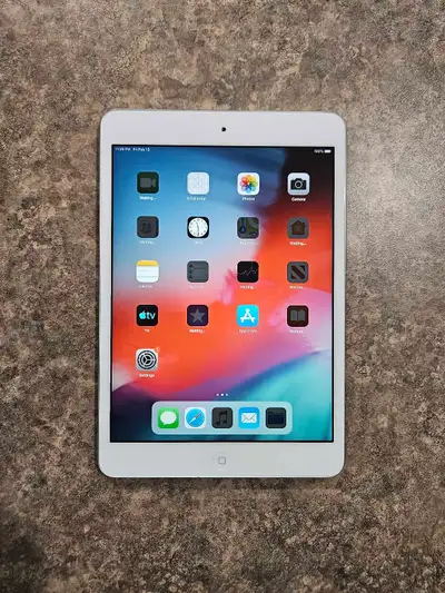 Apple iPad mini 2 32GB Wi-Fi 7.9 inch Silver, View more