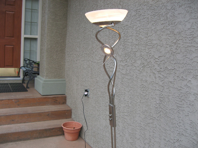STANDUP CHROME LAMP 73" HIGH in Indoor Lighting & Fans in Kelowna - Image 2