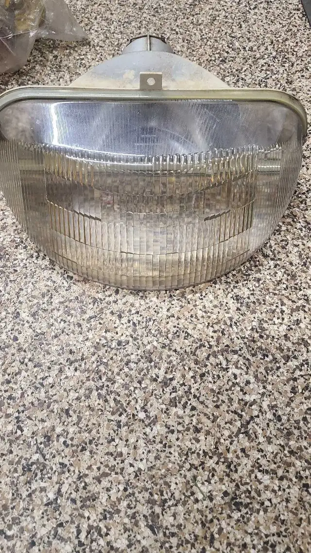 Various 1995-1998 Arctic Cat ZRT Parts in Snowmobiles Parts, Trailers & Accessories in Edmonton - Image 3