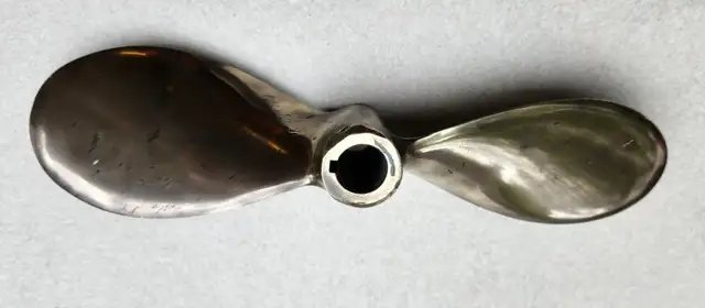 Sailboat propeller in Boat Parts, Trailers & Accessories in Kitchener / Waterloo - Image 5