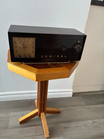 Radio Réveil Antique Vintage Admiral, View more
