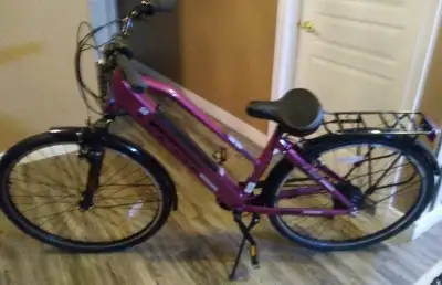 Hyper Electric Bike with Battery - No Charger, View more