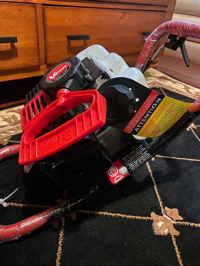 Eskimo Viper Ice Auger 33cc engine only. Brand New. Never Used. Other