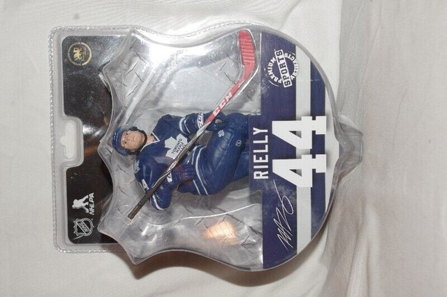 Figurine de Hockey NHL Morgan Rielly # 44 Maple Leafs Toronto dans Art et objets de collection  à Laval/Rive Nord