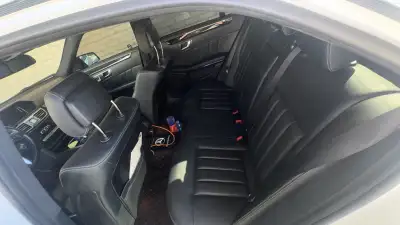 This 2015 Mercedes-Benz E400 Twin turbo with the AMG package is in excellent used condition and offe...