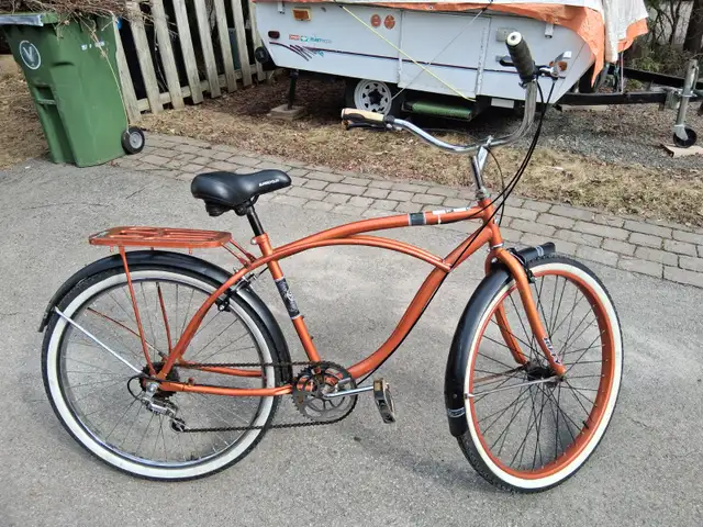 VÉLO HUFFY / HUFFY CRUISER BIKE in Cruiser, Commuter & Hybrid in Laval / North Shore - Image 4