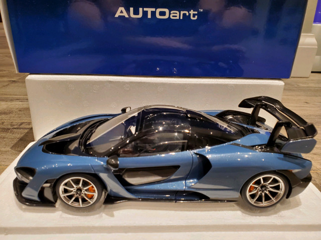 1:18 Diecast Composite Autoart McLaren Senna Vision Victory Grey in Arts & Collectibles in Kawartha Lakes