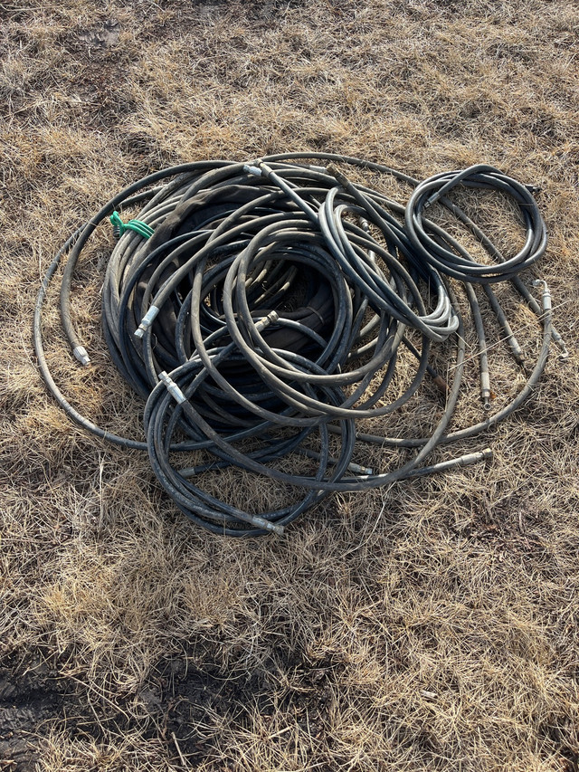Hyd hoses  in Heavy Equipment Parts & Accessories in Grande Prairie - Image 2