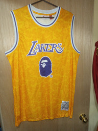 Bape x L.A.Lakers NBA jersey size xl new