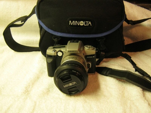 Minolta Maxxum 4 camera in Cameras & Camcorders in City of Toronto - Image 3