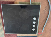 Miele 24” Cooktop used. Cracked.   FREE