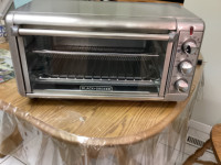 Large Black and Decker Toaster Oven