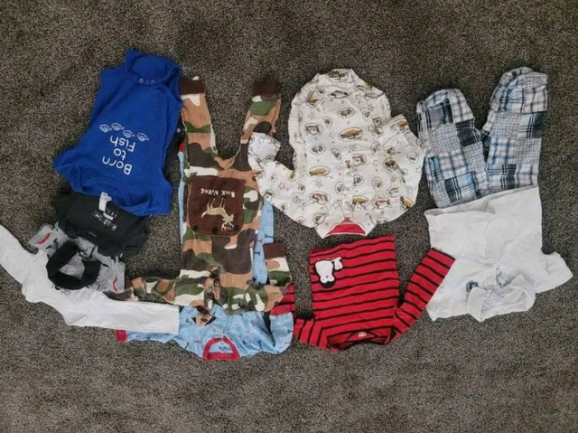 Baby boy clothes Lot 2 Size 12 months in Clothing - 12-18 Months in Saskatoon - Image 2