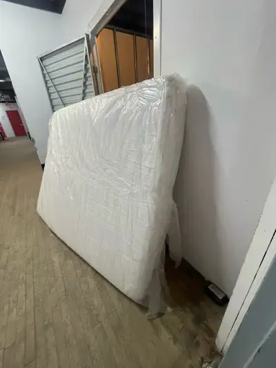 Beautiful QUEEN Hybrid Mattresses $249 Free delivery , View more