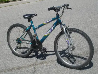 MID SIZE UNISEX 24" TECH TEAM FREEDOM 21 SPD WITH SUSPENSION!, View more