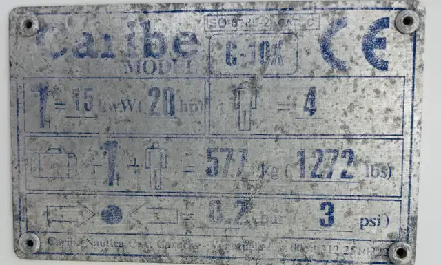 Dinghy, annexe, Zodiac, bateau gonflable, Caribe en hypalon in Powerboats & Motorboats in Lévis - Image 8