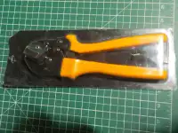 Ratchet Crimp Tool with interchangeable jaws