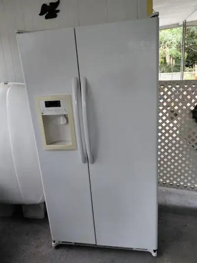 Side by Side Refrigerator Freezer, View more