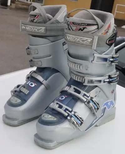 Nordica GT-S 10 W Women’s Downhill Ski Boots – Size 26.5 (US 8.5, View more