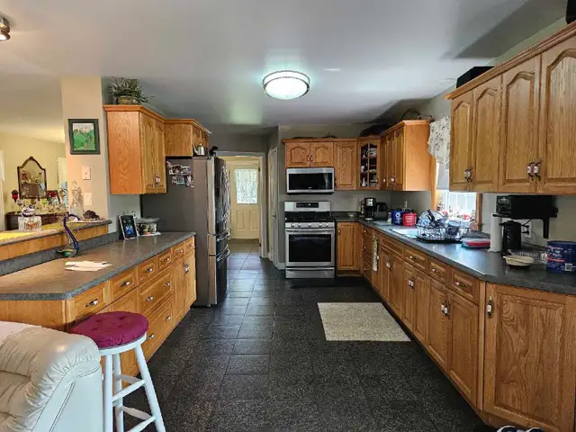 House for sale by owner in Houses for Sale in Kitchener / Waterloo - Image 7