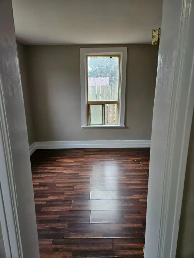 Apartment Rental Listing - 13 Usher Street, Brantford, ON