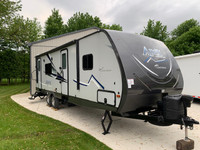 2018 Coachman Apex Ultra Lite Camper