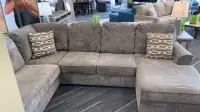 Ophannon Sectional Sofa