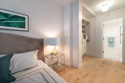 Looking for a comfortable, hassle-free living space in downtown Vancouver? This fully furnished priv...