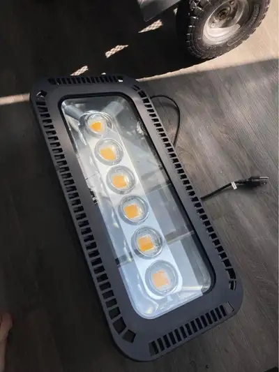 400w LED spotlight or grow light, View more