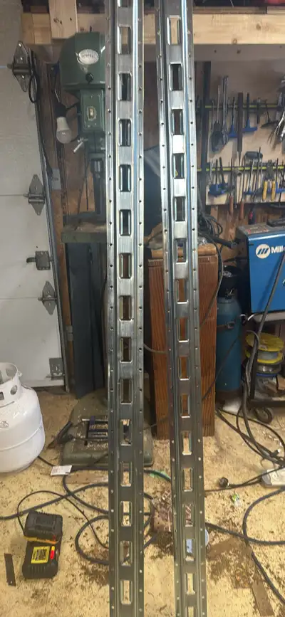 e-track verticale 8’, View more