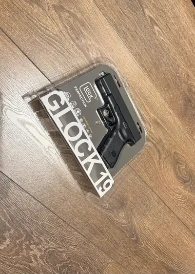 Glock 19 Fixed Slide BB air pistol, View more